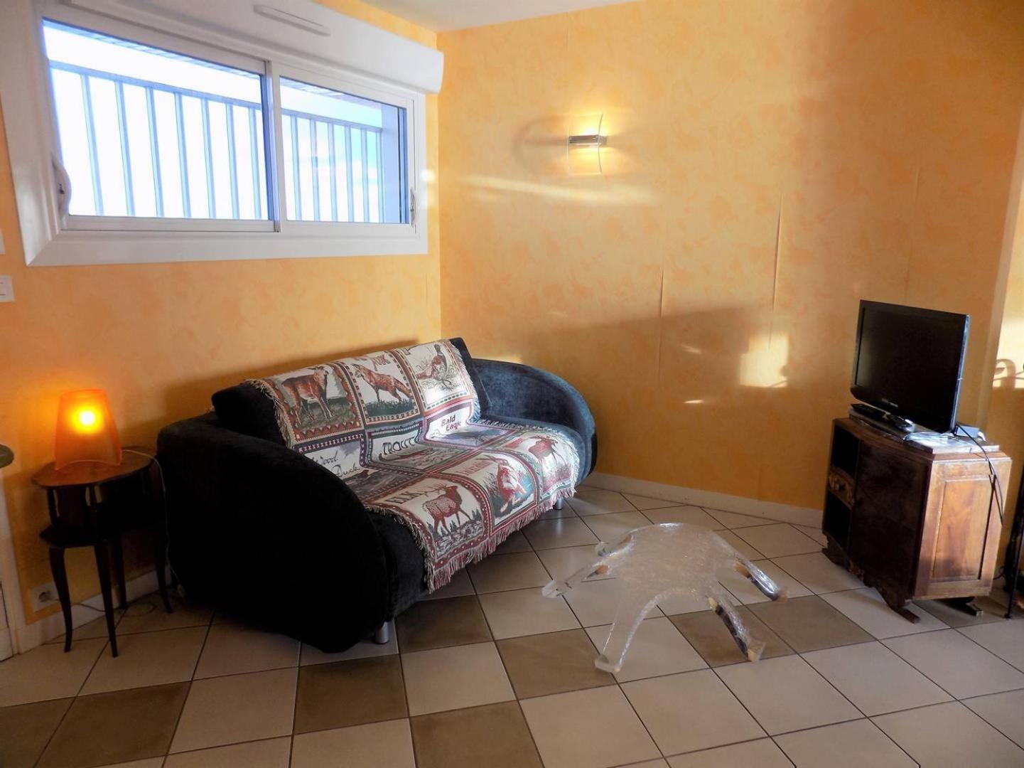 Royan - Pleine Vue Mer Pour Cet Appartement Classe 2 Etoiles - Les Tamaris Exterior photo